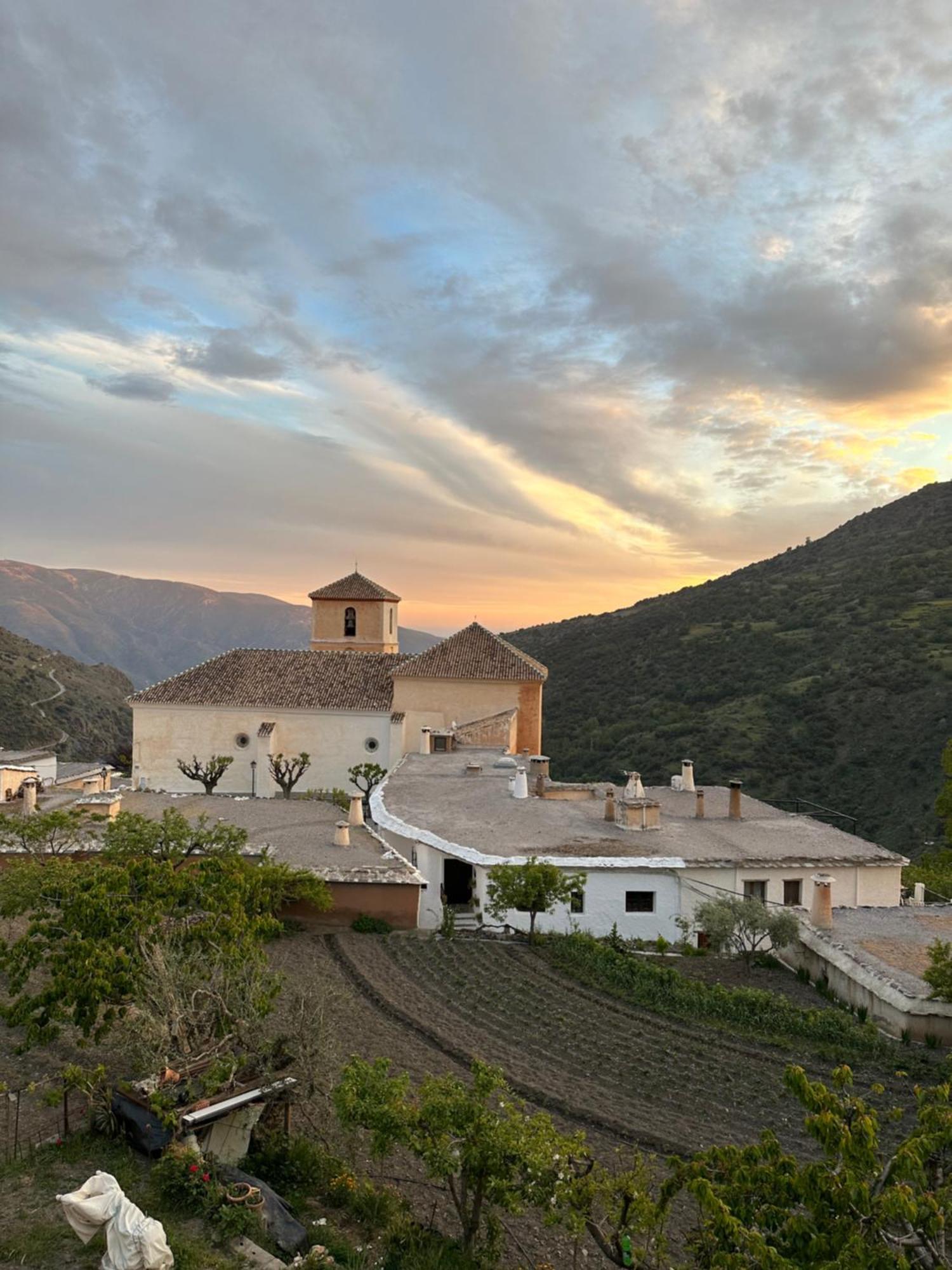 Las Vistas Bubion Exterior photo